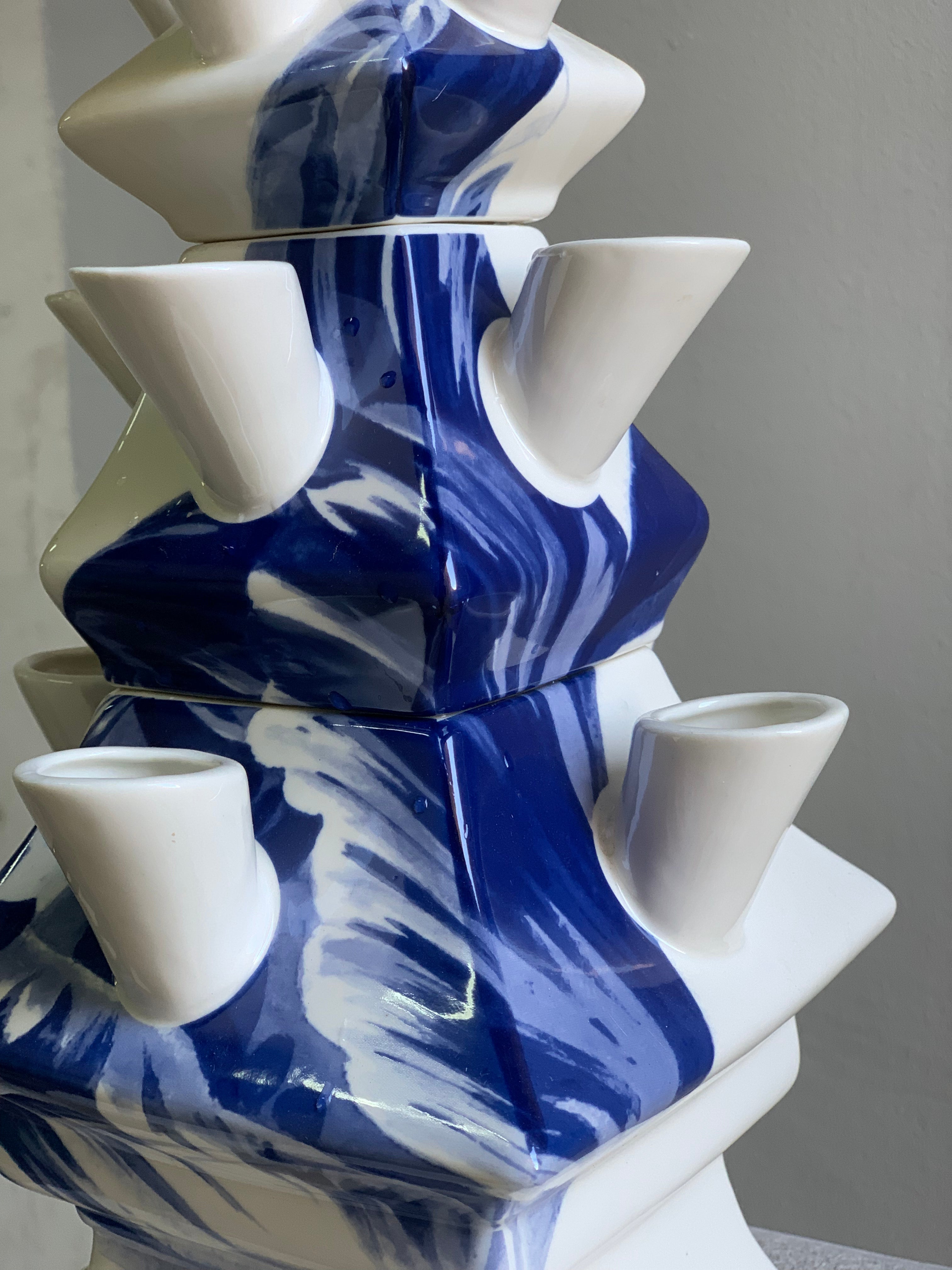 3-tier tulip vase